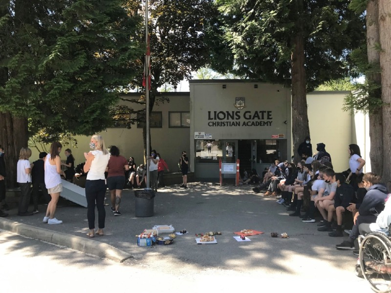 노스밴쿠버 기독교 사립학교 LGCA IGE유학원 005.jpg